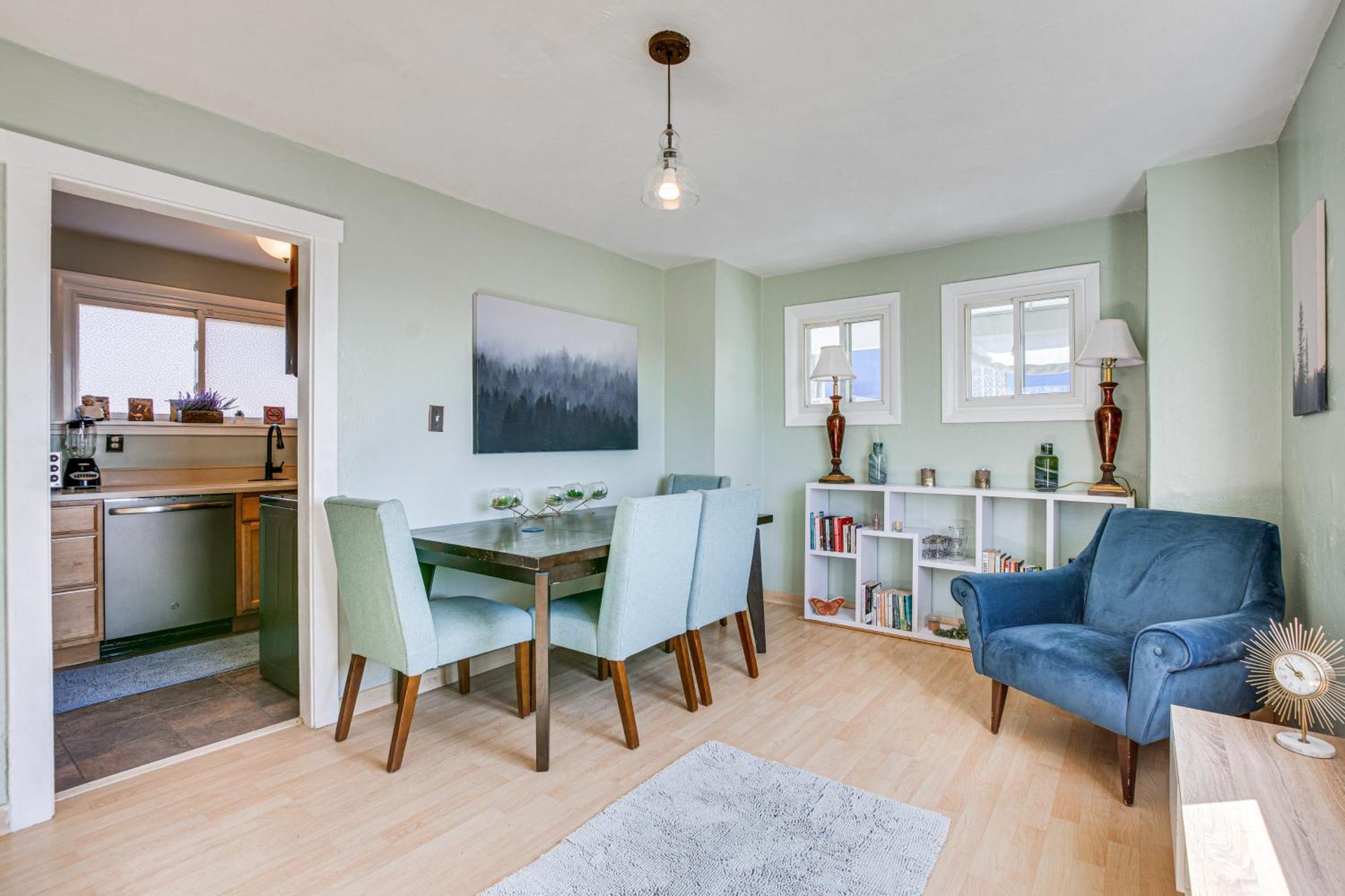 Pet-friendly 3 Mi To Downtown! *