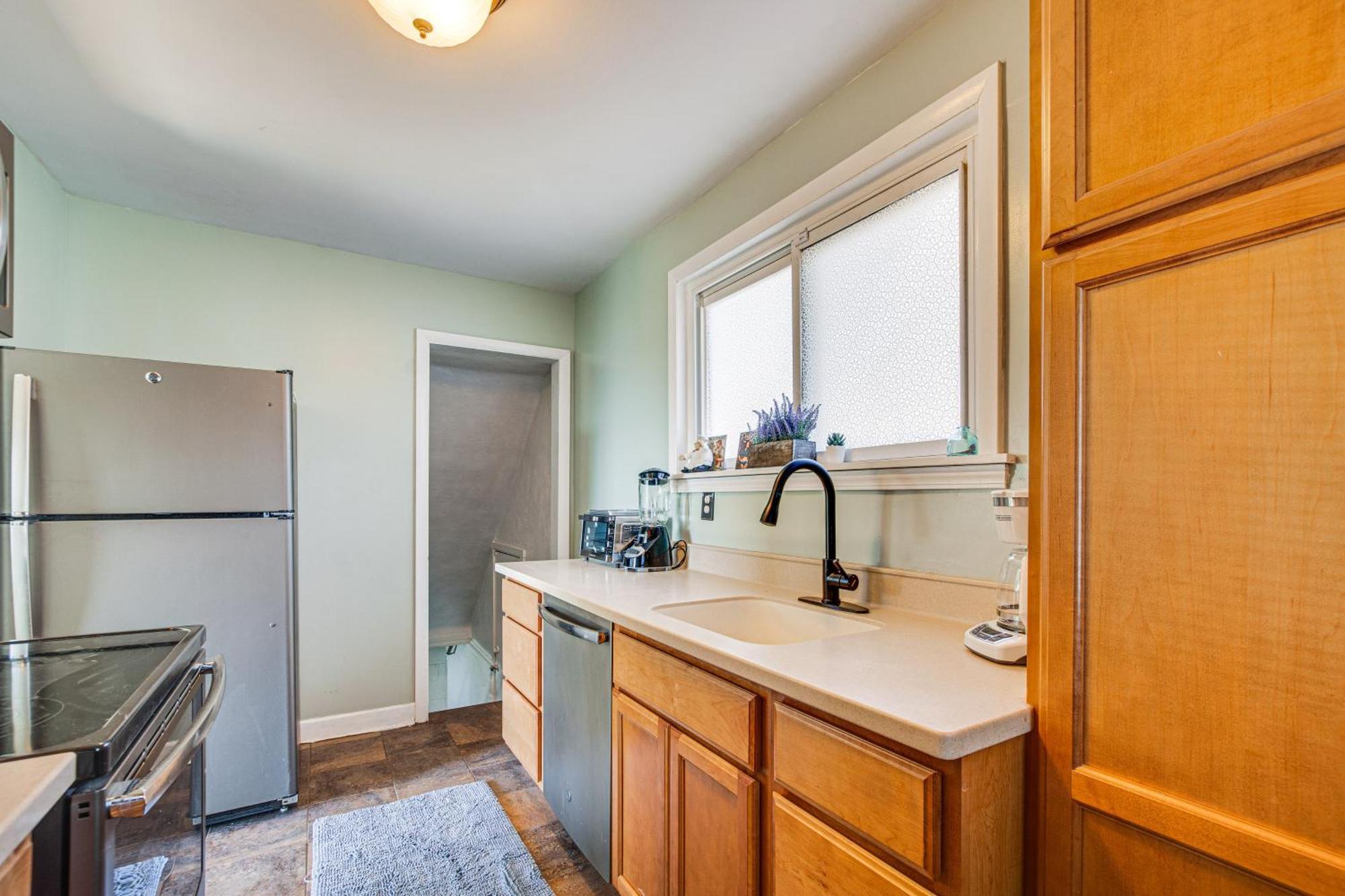 Pet-friendly 3 Mi To Downtown! Holiday home