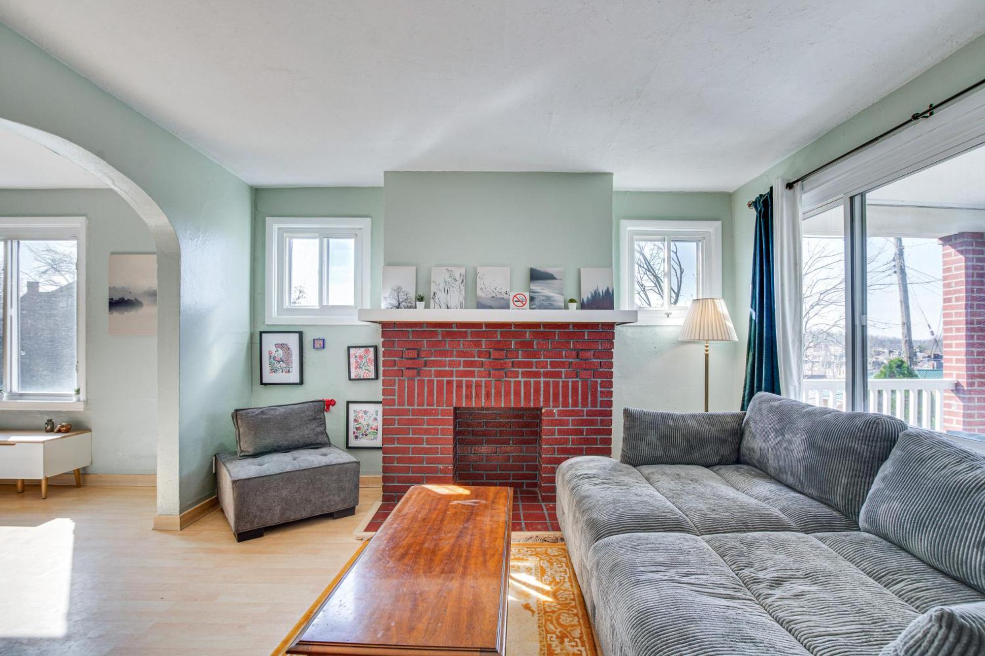 Holiday home Pet-friendly 3 Mi To Downtown!
